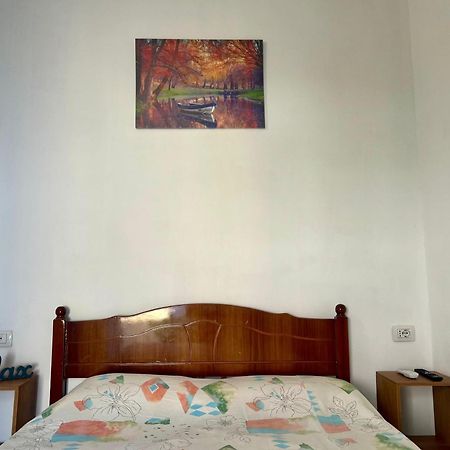 Happy Corner Guest House Shkodër 外观 照片